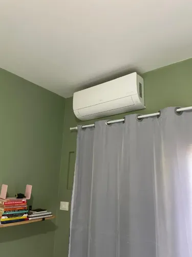 Ar Condicionado LG Inverter 9.000 BTUs