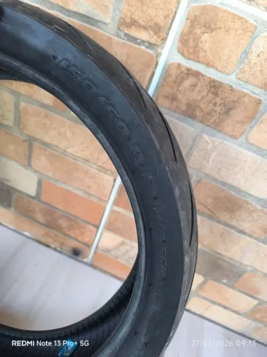 Pneu Pirelli 150/60 17 semi-novo