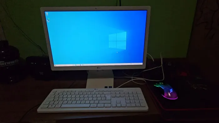 Pc embutido/ All in one