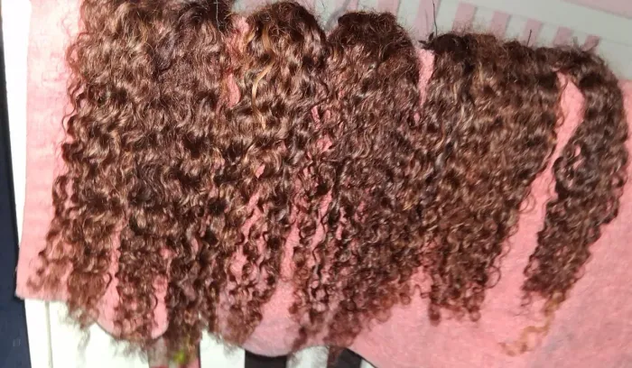 Cabelo humano cacheado