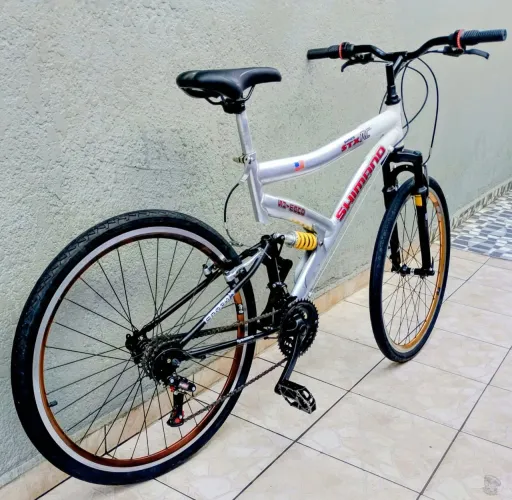 Bike aro 26 quadro Full suspensão