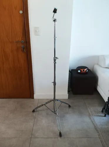 ## Estante de pratos reta para bateria Michael Classic, 2 estágios, excelentes condições!
