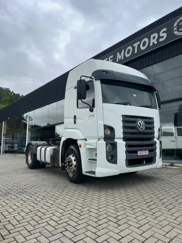 VW 19-330 4x2 Constellation 2015