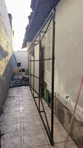 Estrutura de ferro para coberta 5x2,20