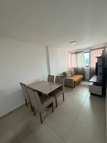 ALUGO QUARTO E SALA MOBILIADO NA PONTA VERDE
