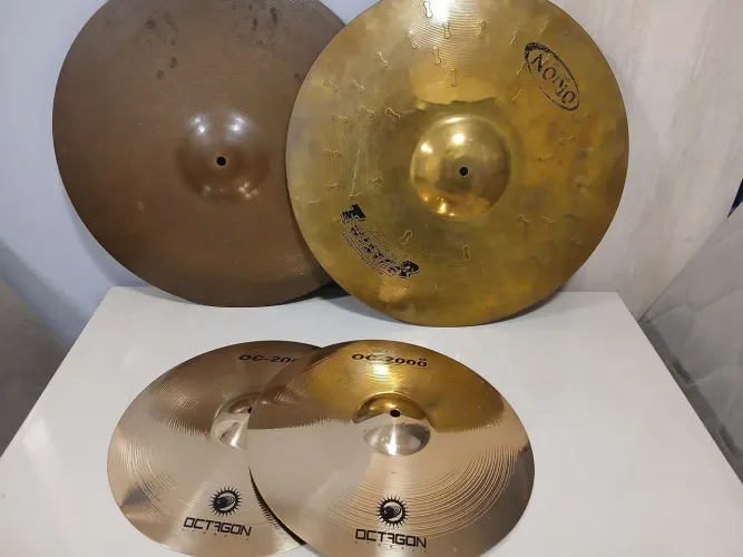 PRATOS DE BATERA ACÚSTICA