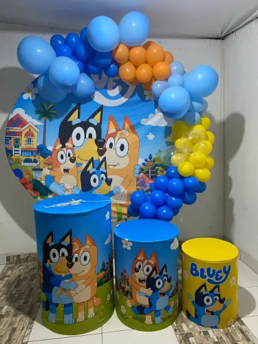 TRIO DE CAPA CILINDRO + CAPA PAINEL 150CM TEMA BLUEY