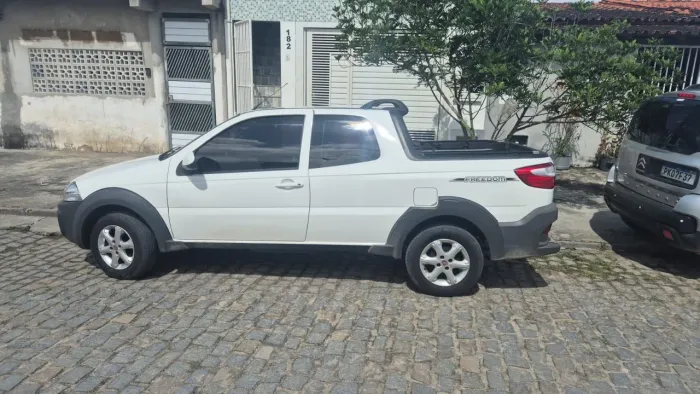 Fiat Strada Freedom 1.4 Flex 8V CD 2020