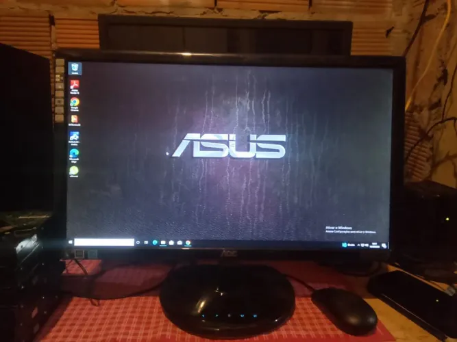 Monitor 21 polegadas vga e Dvi 