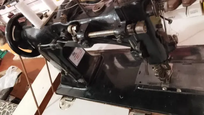 maquina de costura ajour