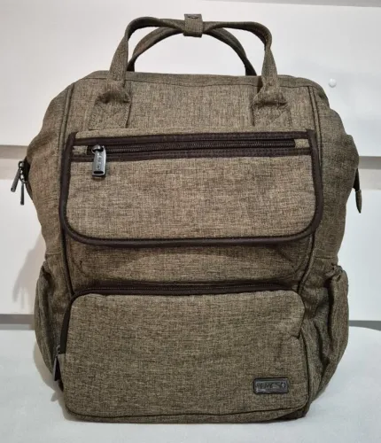 Mochila Premium - Semi nova, estilo europeu, unissex