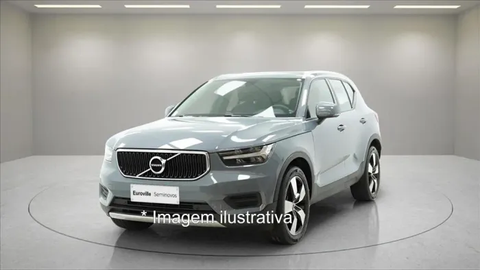 Volvo XC40 XC 40 T-4 Momentum 2.0 190cv FWD 2020