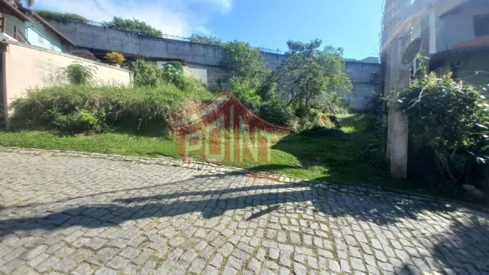 Lote em condomínio - Pendotiba