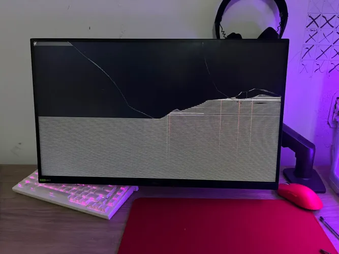 Monito LG UltraGear 27"