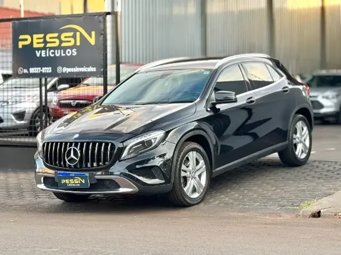 Mercedes-Benz GLA 200 Adv. 1.6/1.6 TB 16V Flex Aut. 2017