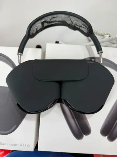 Apple AirPods Max