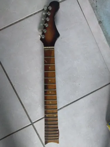 Braço de violão guitarra(Faço o envio!)+corpo