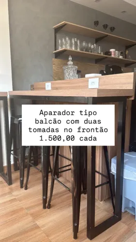 Aparador tipo balcão