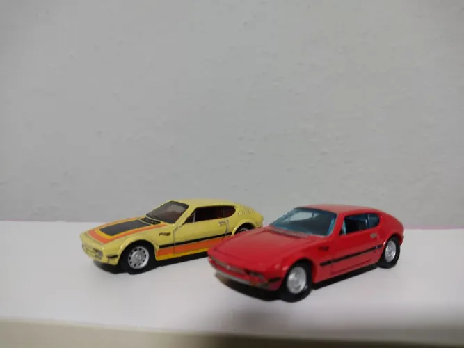 LOTE COM DUAS HOT WHEELS VOLKSWAGEN SP2
