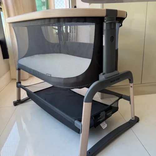Berço portátil Maxi cosi praticamente novo. Uma ótima oportunidade!
