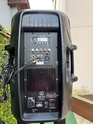 Caixa Ativa Mak Pro Mk-15a 100W RMS Bluetooth Multimídia
