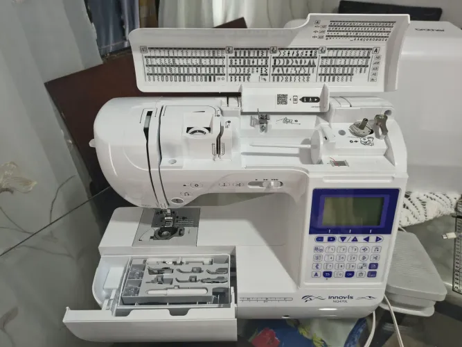 MÁQUINA DE COSTURA ELETRÔNICA BROTHER NQ470L + KIT COMPLETO PARA COMEÇAR A PRODUZIR!