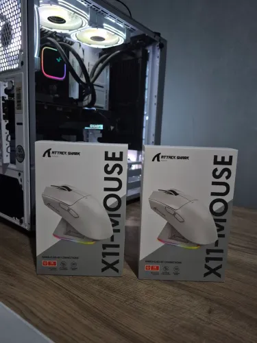 Attack Shark X11 com DOCK