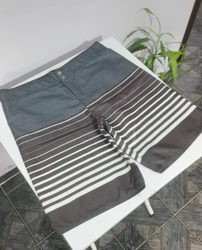 Bermuda Masculina Surf Listrada Preto Branco Tamanho M Praia Verão