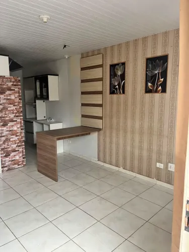 Alugo casa de condomínio no Santa Terezinha pertinho do Boza e escolas