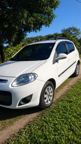 Fiat Palio Attractive 1.0 EVO Fire Flex 8V 5P 2014