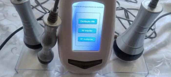 Aparelho de Lipocavitação 