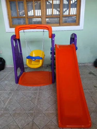 Parquinho Infantil Completo - Escorregador + Balanço - Excelente Estado