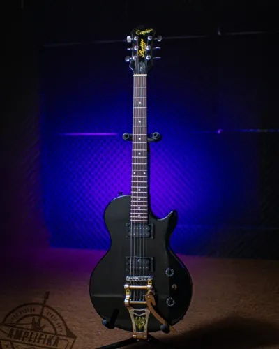 Guitarra Les Paul Condor Prestige CP Model (Made in Korea) com Bigsby (PROMOÇÃO)