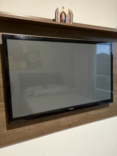 TV SAMSUNG 40 POLEGADAS- NÃO É SMART