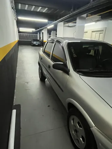 Chevrolet Corsa Sedan Super/ Classic 1.6 MPFI 8V 4 2002