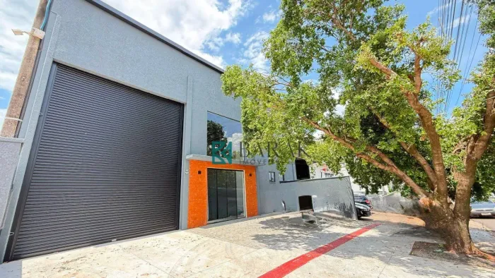 Barracão para alugar, 300 m² por R$ 6.000/mês - Jardim Santa Helena - Maringá/PR