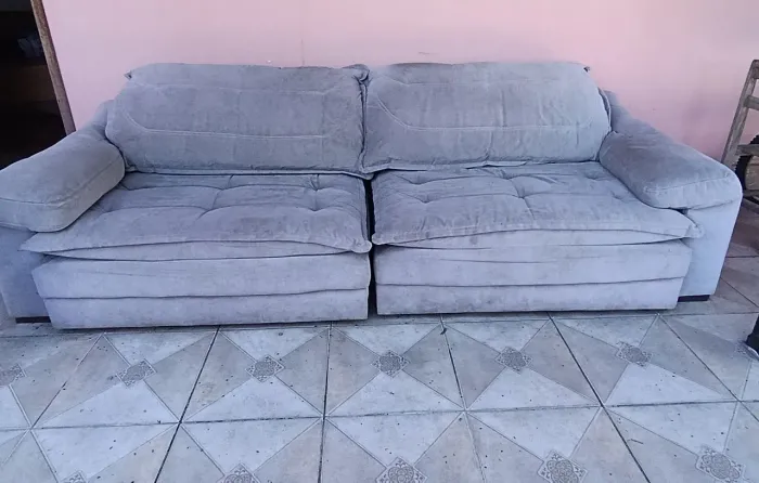 Sofá retrátil grande