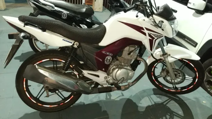 Vendo CG Titan 150- Ano 2015/2015 - Mirassol - *