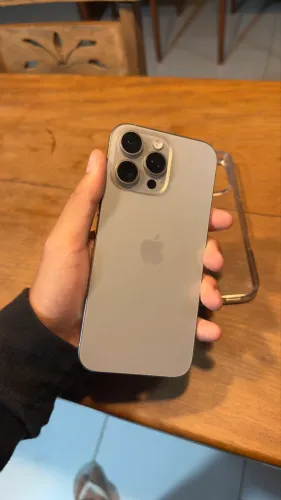 IPhone 16 Pro Max 256 GB - Nota fiscal e garantia Apple