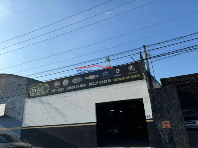 Galpão Comercial no Parque Itamarati em Jacareí - SP.