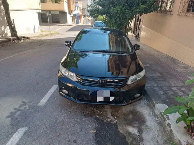 Honda Civic Sedan EXS 1.8/1.8 Flex 16V Aut. 4P 2012