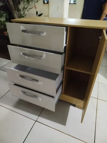 Cômoda nova na promoção