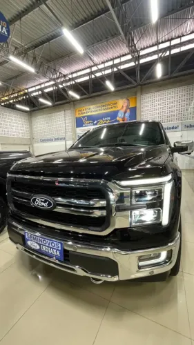 Ford F-150 Lariat 4X4 5.0 V8 2024