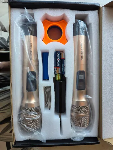 2 microfones sem fio (wireless), sem uso