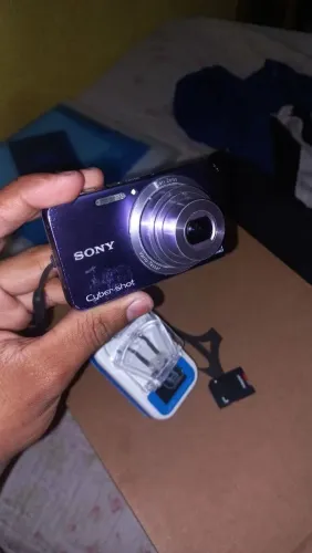 Câmera Cybershot Sony
