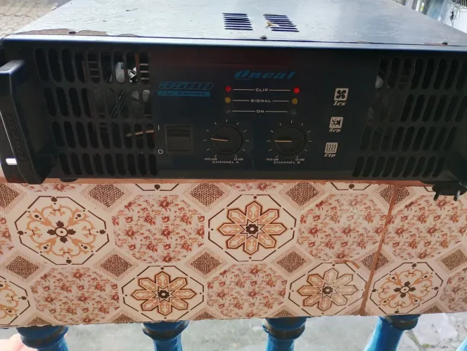 Amplificador oneal 3500