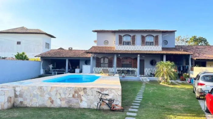 Casa no Coqueiral com Área Gourmet, Piscina e Anexo - Araruama/RJ