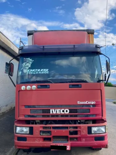 Iveco Ectector 230E24N 2008 (Modelo 2009)