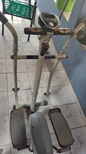 Simulador de caminhada (eliptico)