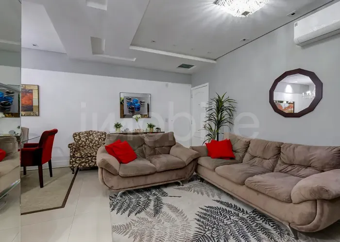 Apartamento à venda no Edifício Mar Egeu em Balneário Camboriú